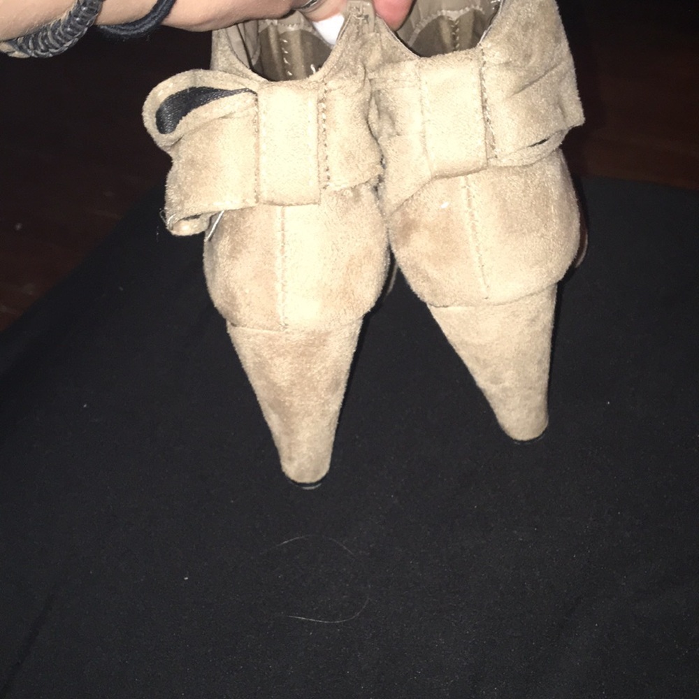 Booties - Picture 5 of 6
